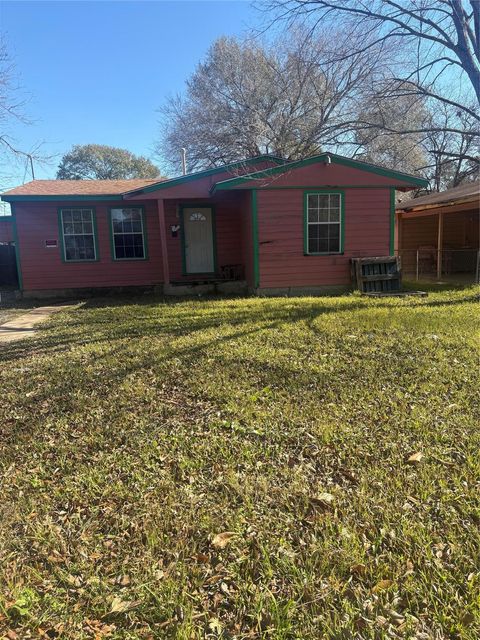 2335 Avenue B Beaumont TX 77701