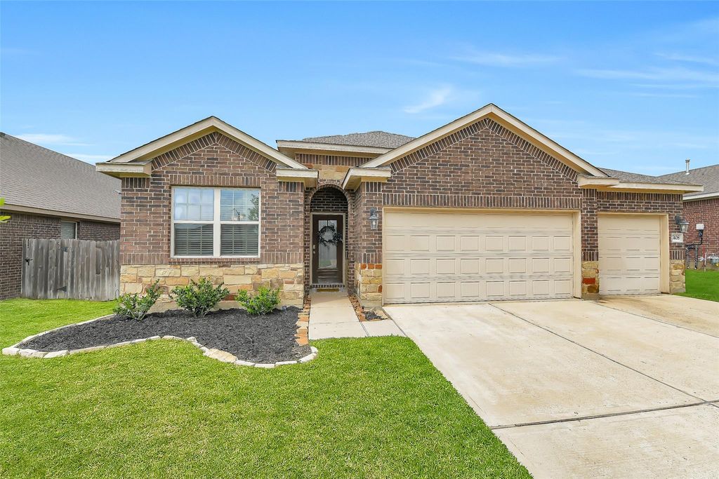 Photo of 7408 Saint Andrews Drive, Navasota, TX 77868 (MLS # 78699680)