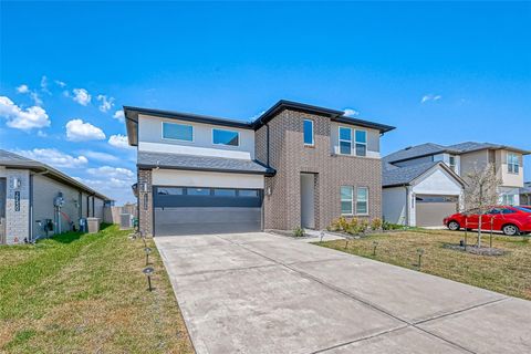 Photo of 29526 Wilkerson Lane, Katy, TX 77494 (MLS # 82386458)