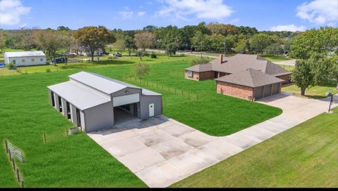 Photo of 131 Happy Hollow Street, Alvin, TX 77511 (MLS # 93664601)