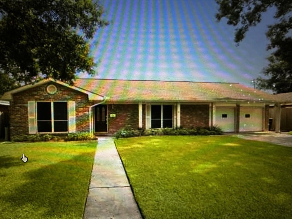 Photo of 6015 De Moss Drive, Houston, TX 77081 (MLS # 77286676)