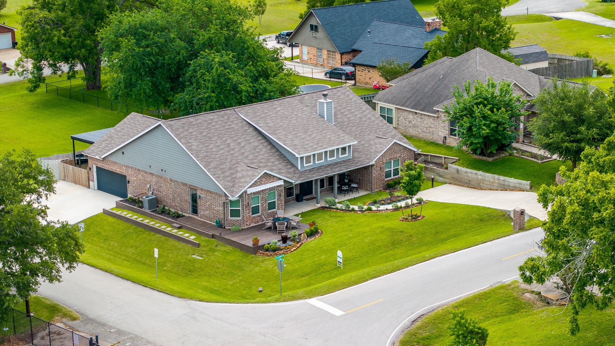 454 Cape Conroe Drive
