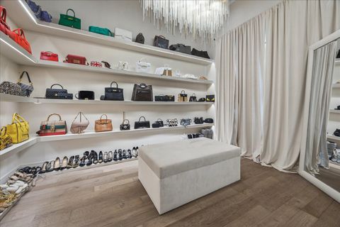 Tiny photo for 5820 Winsome Lane #B, Houston, TX 77057 (MLS # 22955184)