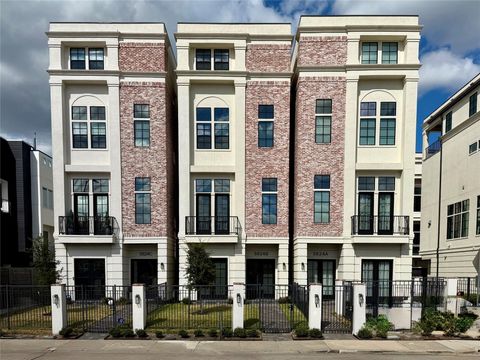 Tiny photo for 5820 Winsome Lane #B, Houston, TX 77057 (MLS # 22955184)