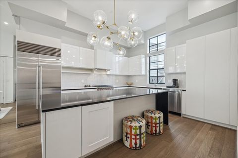 Tiny photo for 5820 Winsome Lane #B, Houston, TX 77057 (MLS # 22955184)