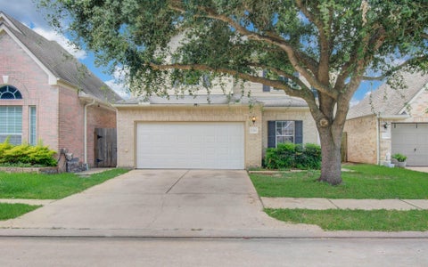 Photo of 13242 Rustic Garden Drive, Houston, TX 77083 (MLS # 76005780)