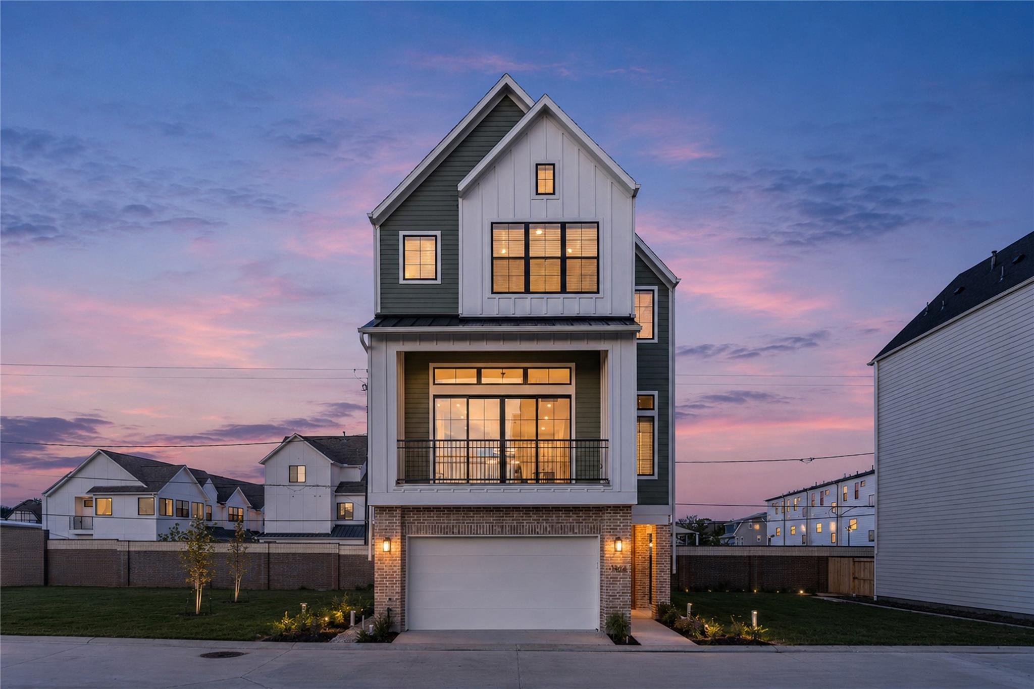 1608 Sedola Lane