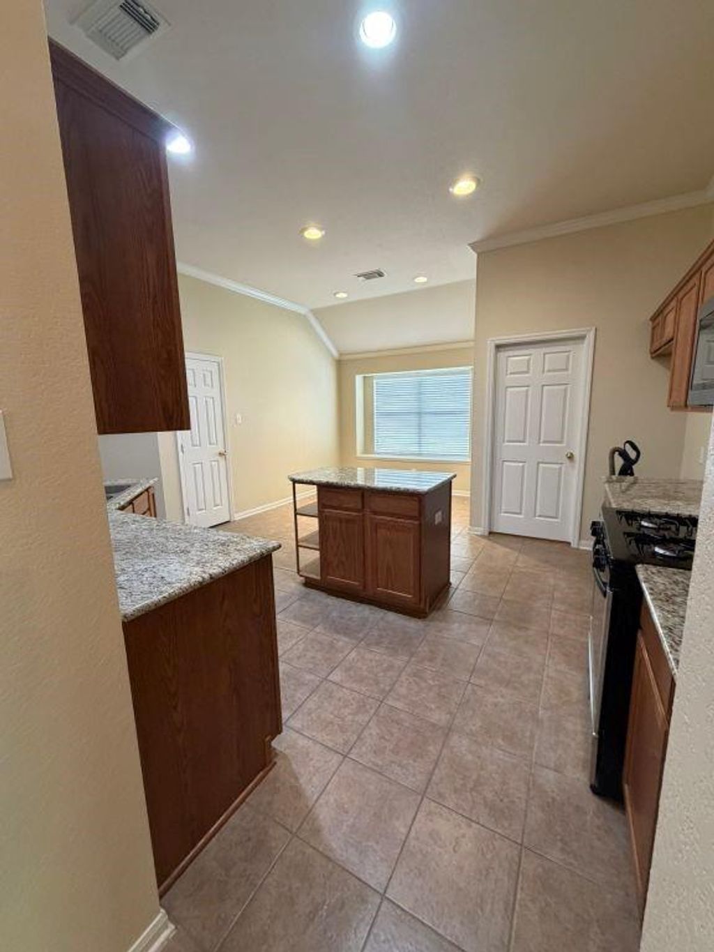 Photo of 1626 Tynemouth Drive, Pasadena, TX 77504 (MLS # 25905086)