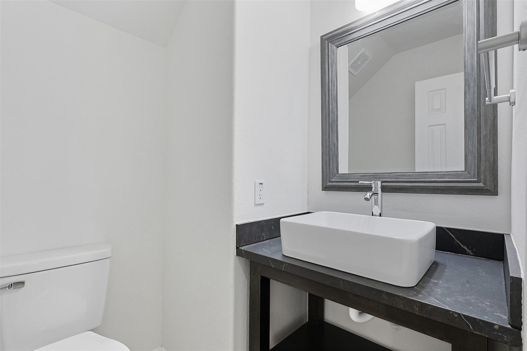 11022 Collingswood Drive