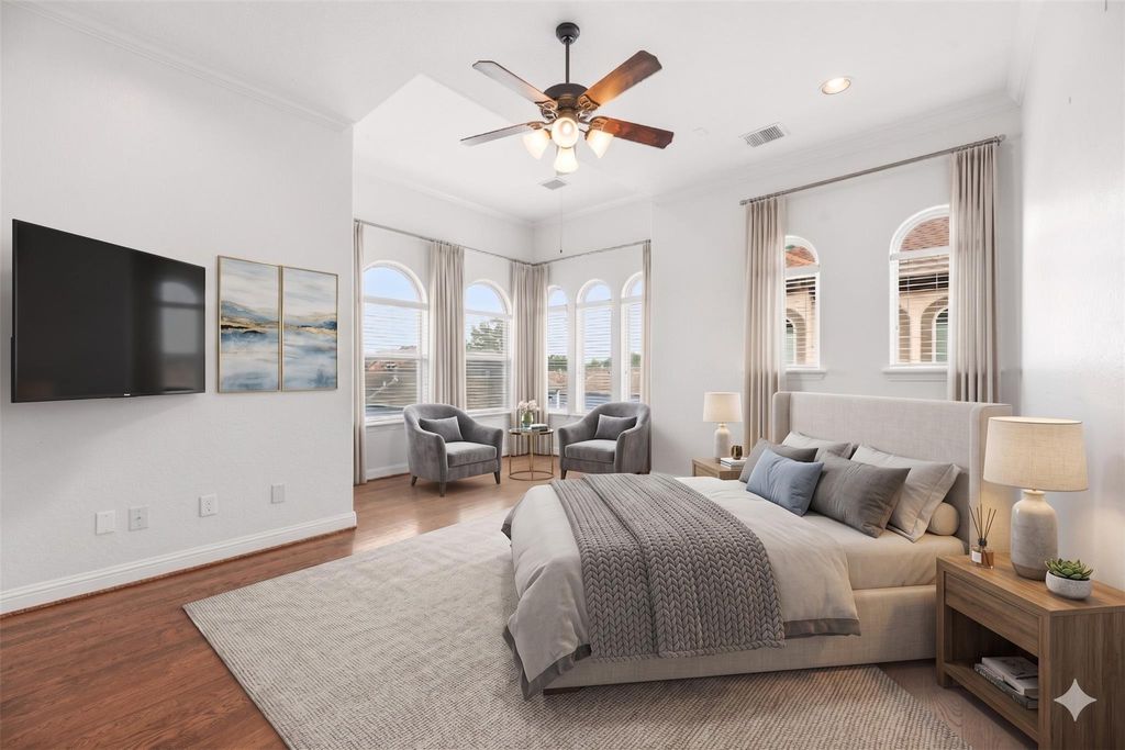 Photo of 1029 W 21st Street #D, Houston, TX 77008 (MLS # 78407403)