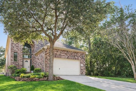 Photo of 138 Harbour Town Drive, Conroe, TX 77356 (MLS # 97630383)
