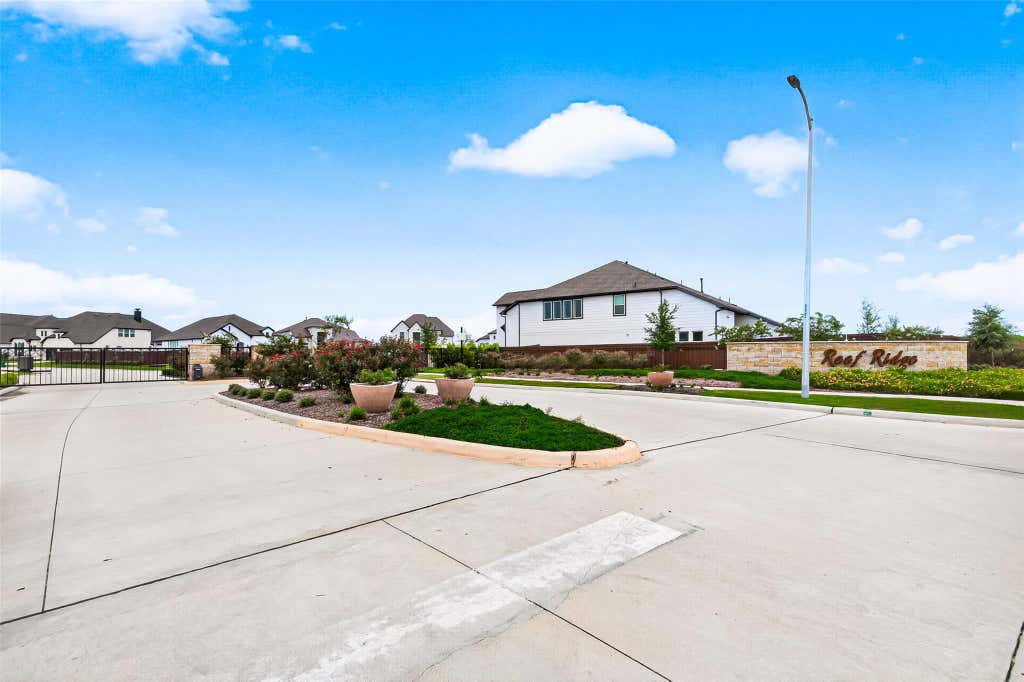 Photo of 5802 N Reef Ridge Drive, Manvel, TX 77578 (MLS # 83136103)