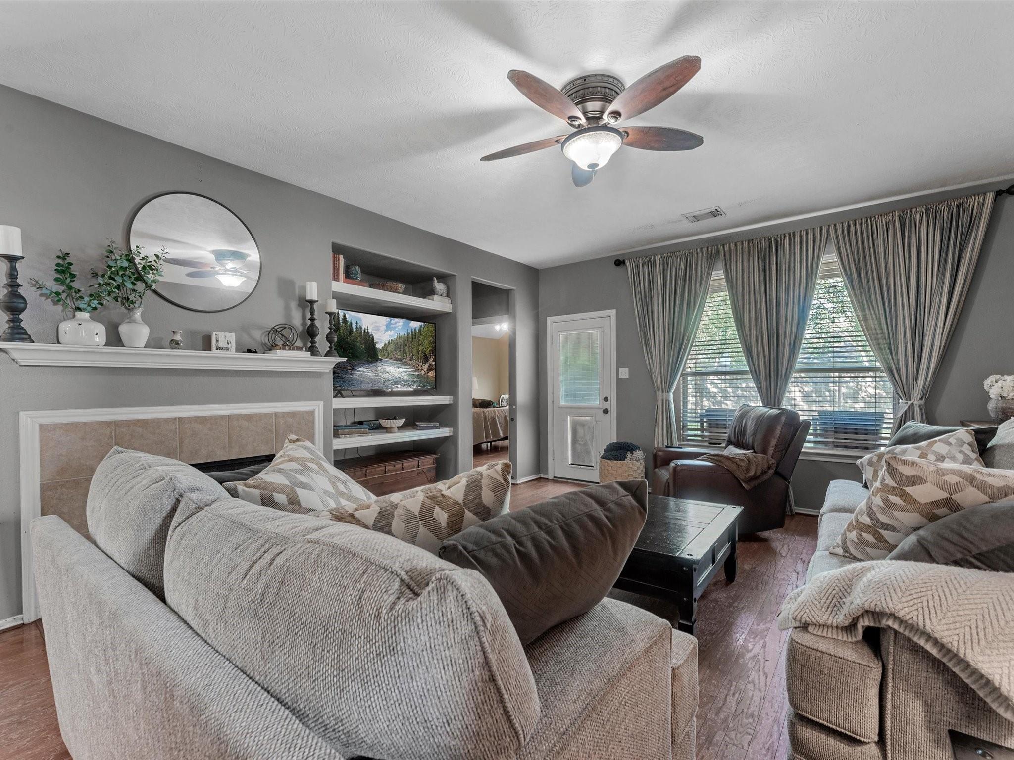 20530 Mauve Orchid Way