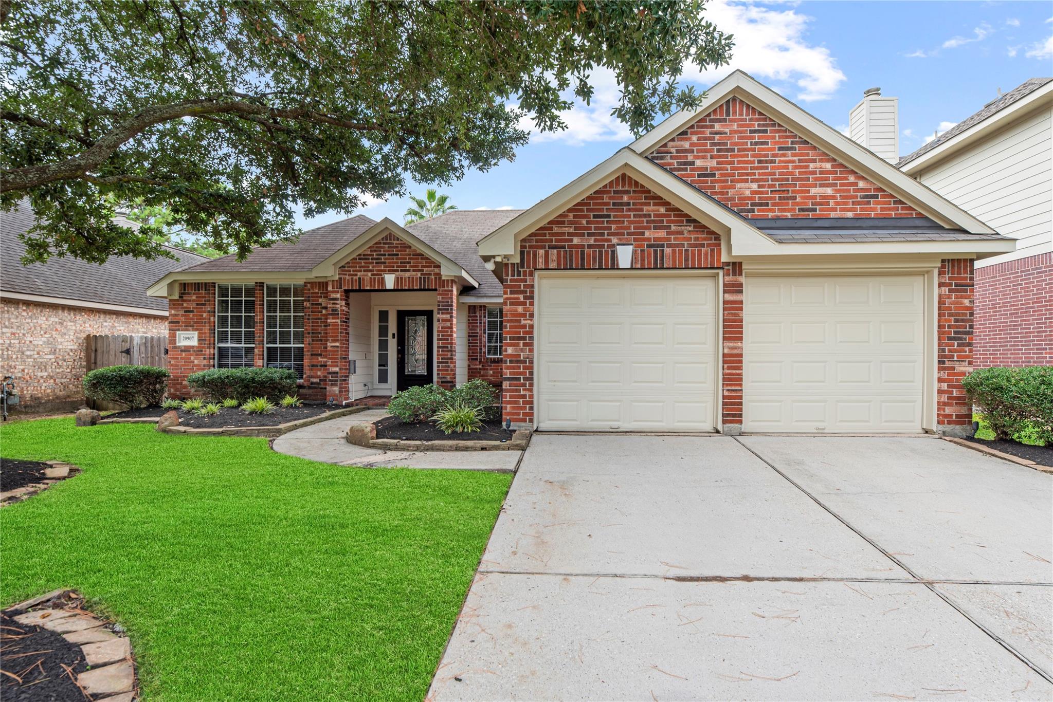 20907 Clovermeadow