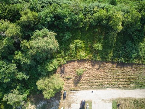 00 Mary Kay Lane Houston TX 77048