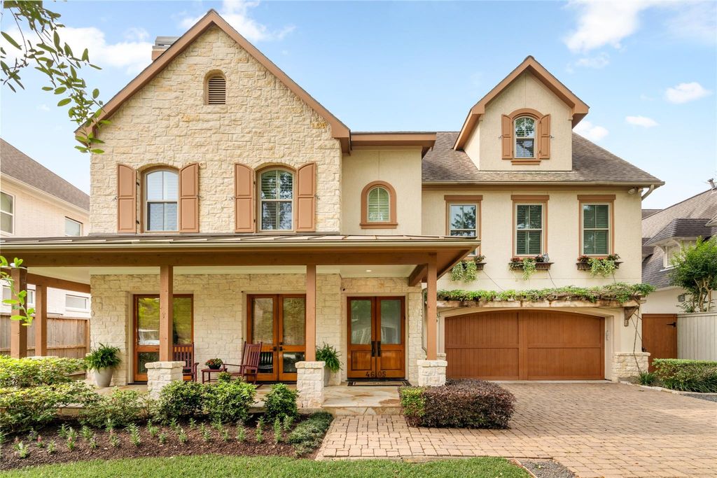 Photo of 4605 Huisache Street, Bellaire, TX 77401 (MLS # 61856486)