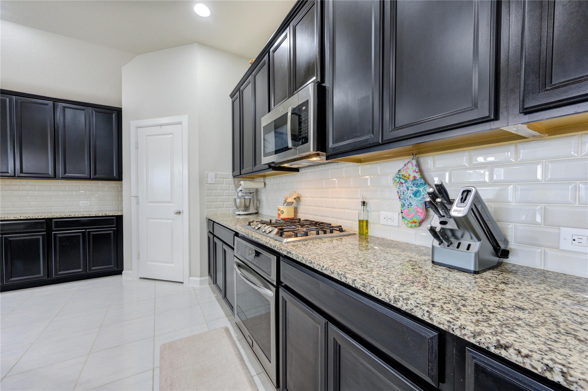 3406 Lake Court