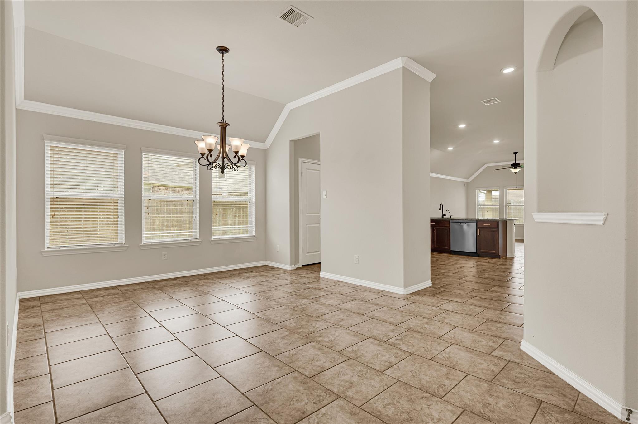 2414 Willow Fall Lane
