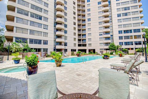 Photo of 3525 Sage Road #407, Houston, TX 77056 (MLS # 47769431)