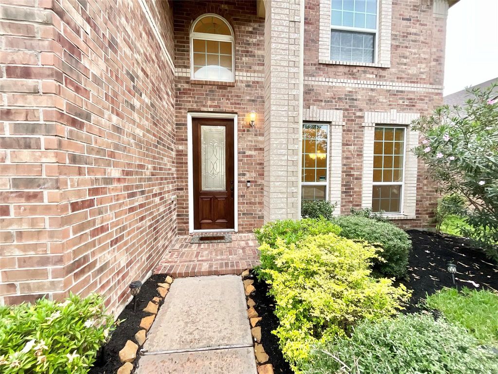 Photo of 26954 Mustang Retreat Lane, Katy, TX 77494 (MLS # 32948099)