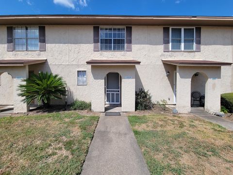 Photo of 1815 Country Village Boulevard, Humble, TX 77338 (MLS # 83986146) Photo of 1815 Country Village Boulevard, Humble, TX 77338 (MLS # 83986146)
