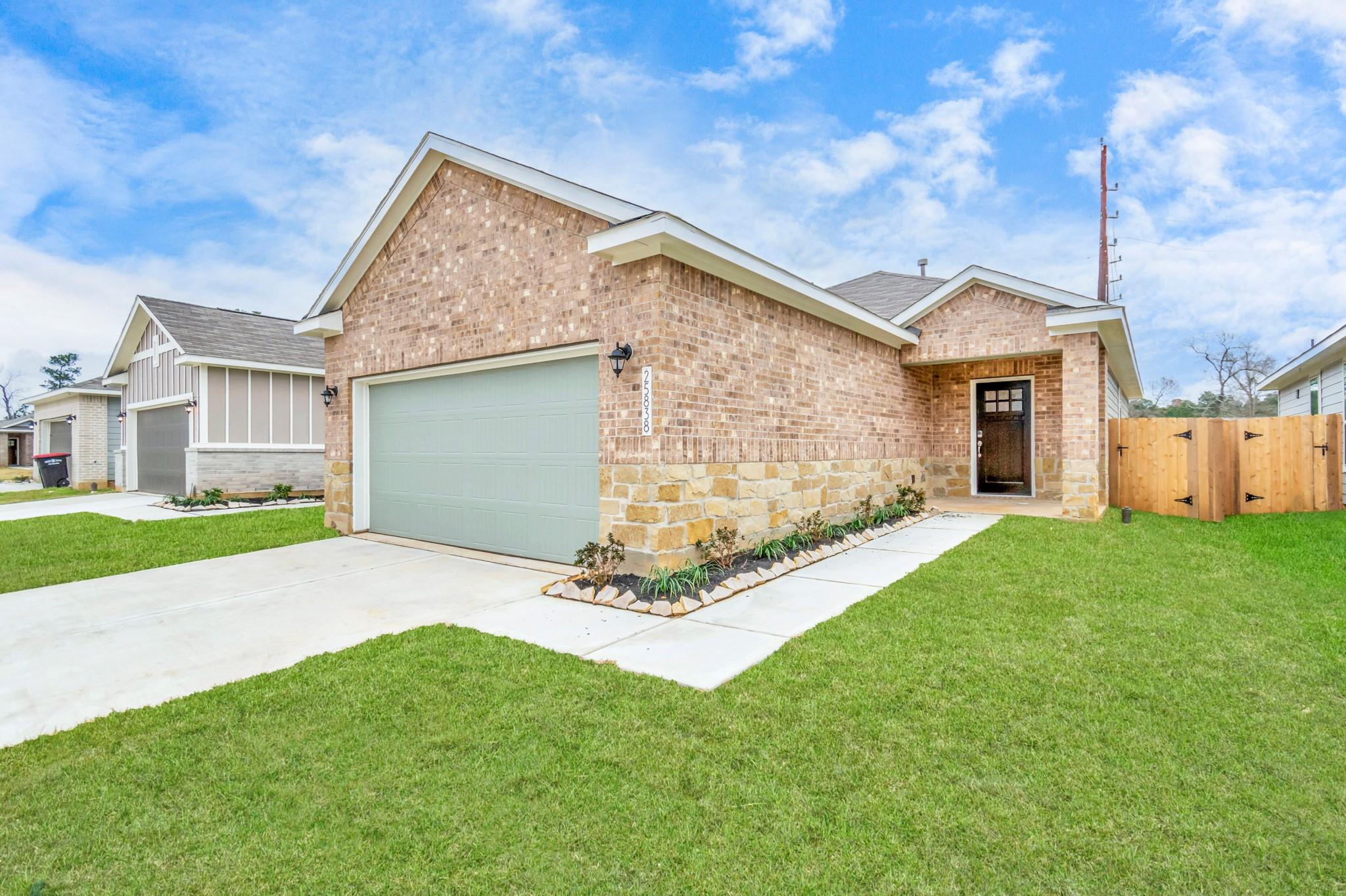 25838 Boxwood Hedge Lane