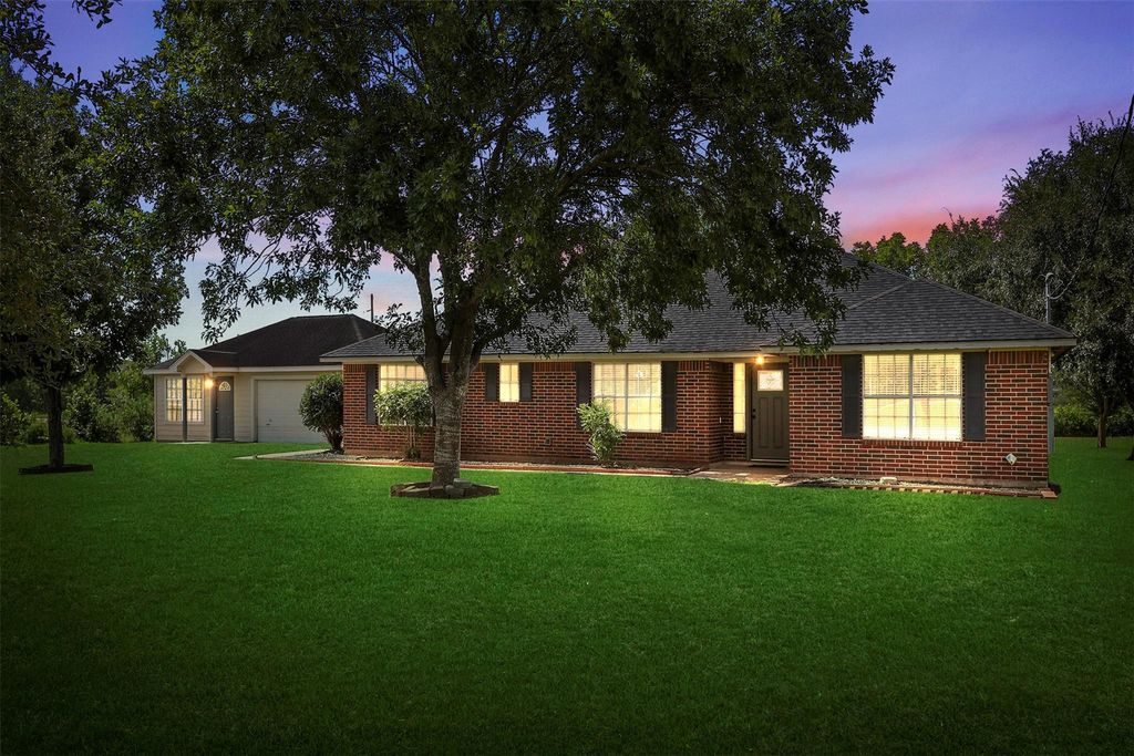 Photo of 1333 Highway 36 N, Rosenberg, TX 77471 (MLS # 59603145)