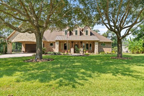 4607 Westerdale Drive Fulshear TX 77441