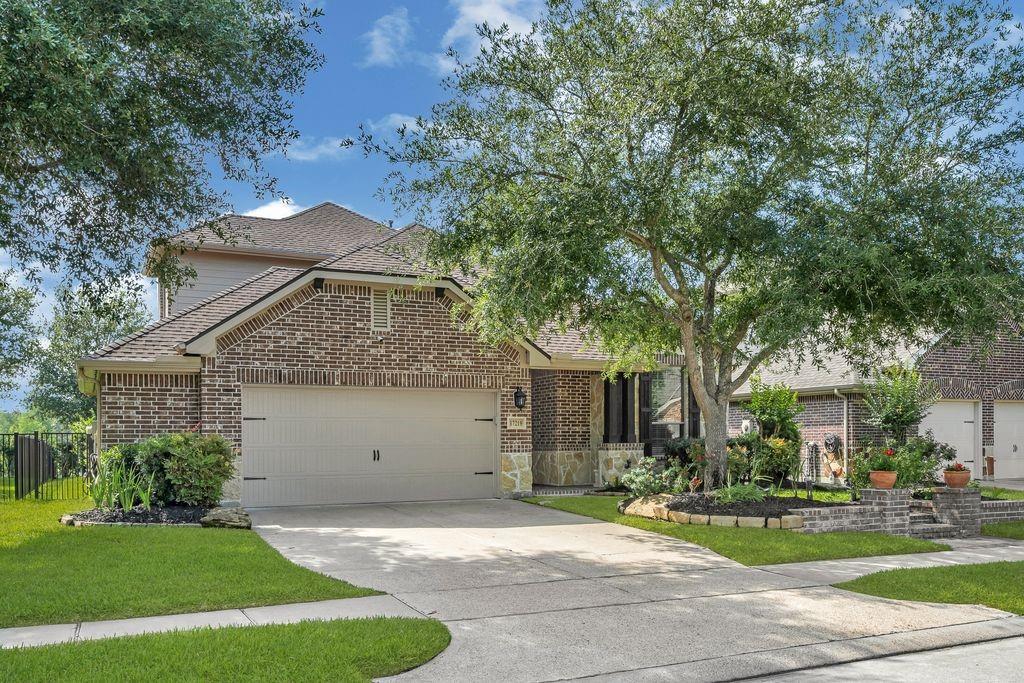 17219 Red Oak Bend Drive