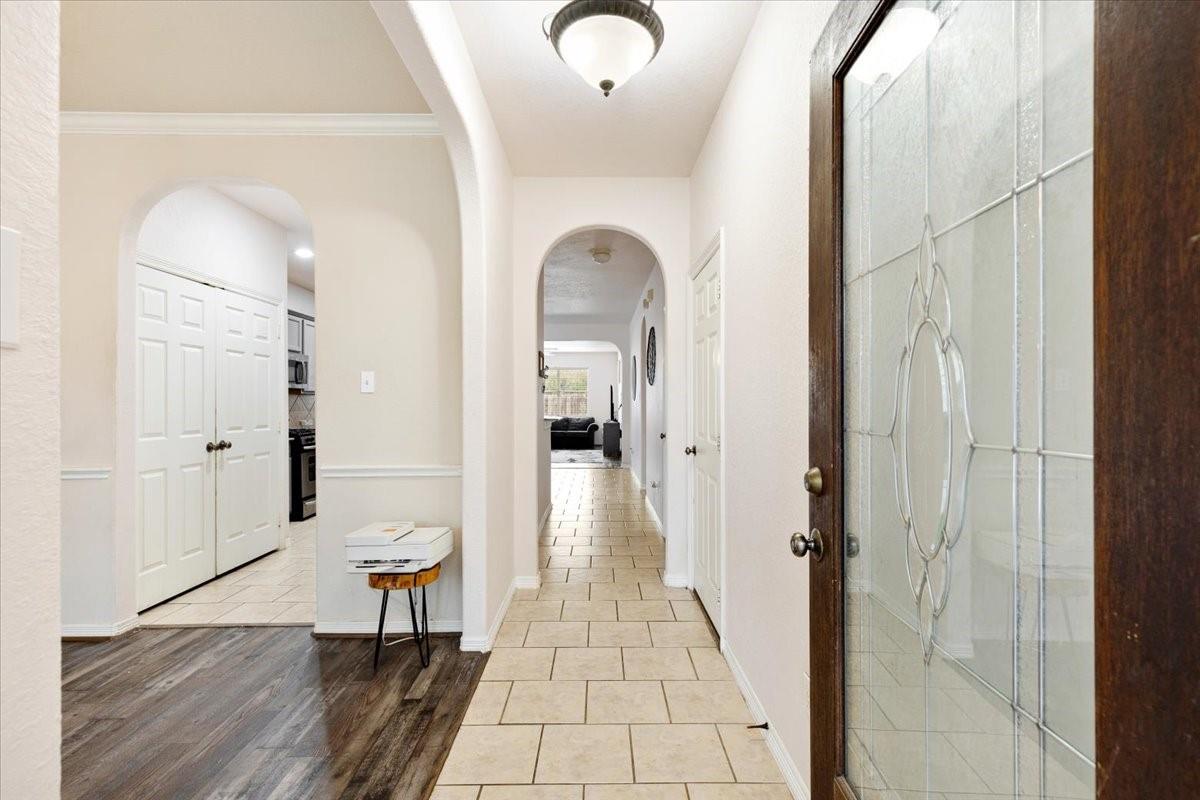 2915 Laurel Brook Lane