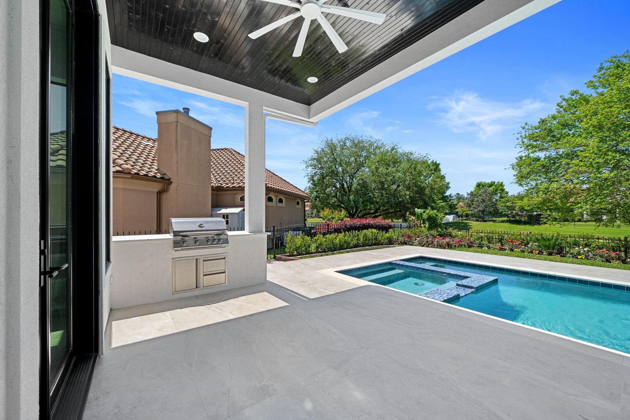 91 Lake Sterling Gate Drive