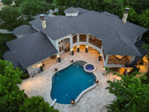 Photo of 7 Oak Walk, Missouri City, TX 77459 (MLS # 23717777)