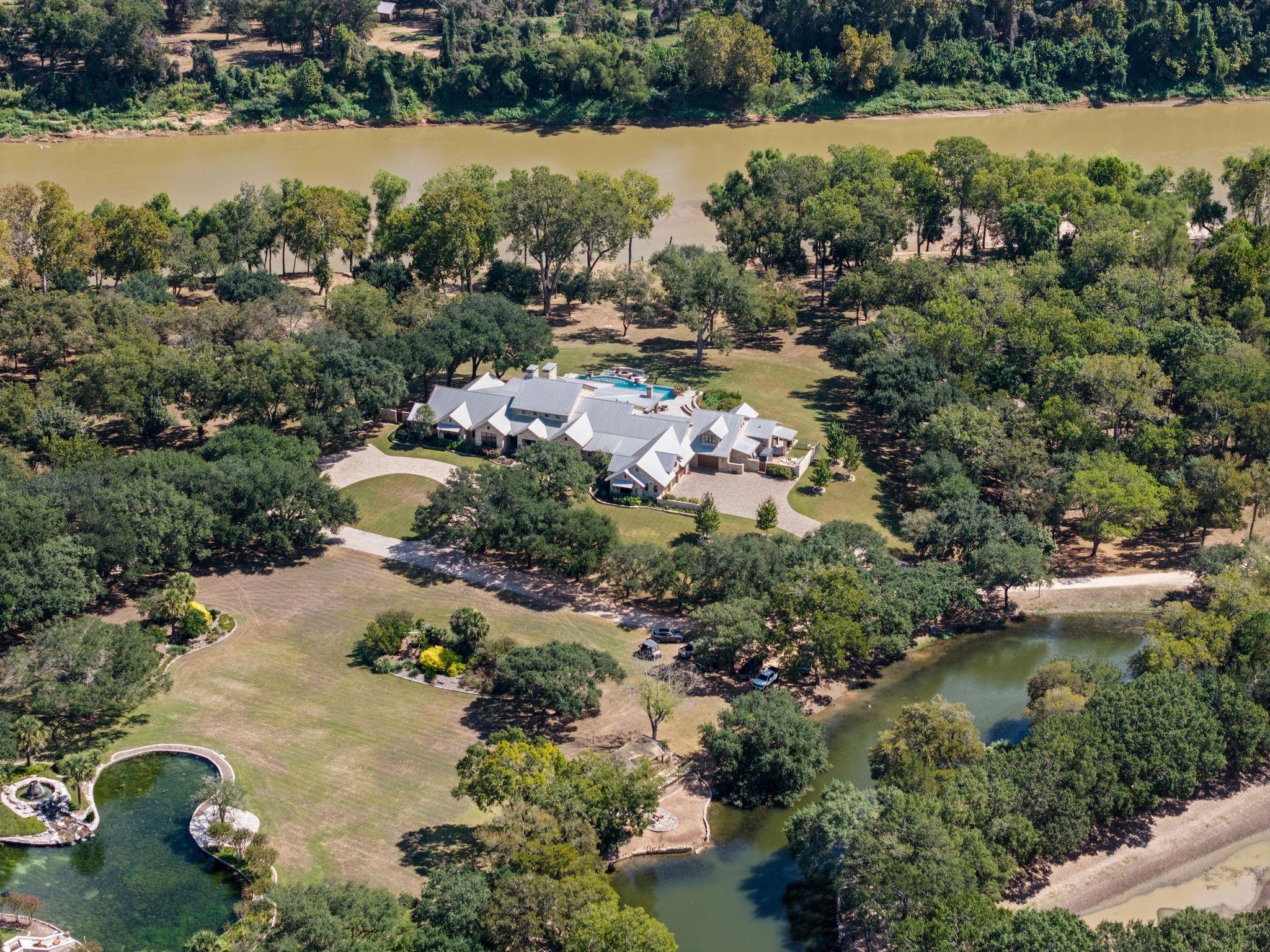 3401 Pueblo Viejo Lane