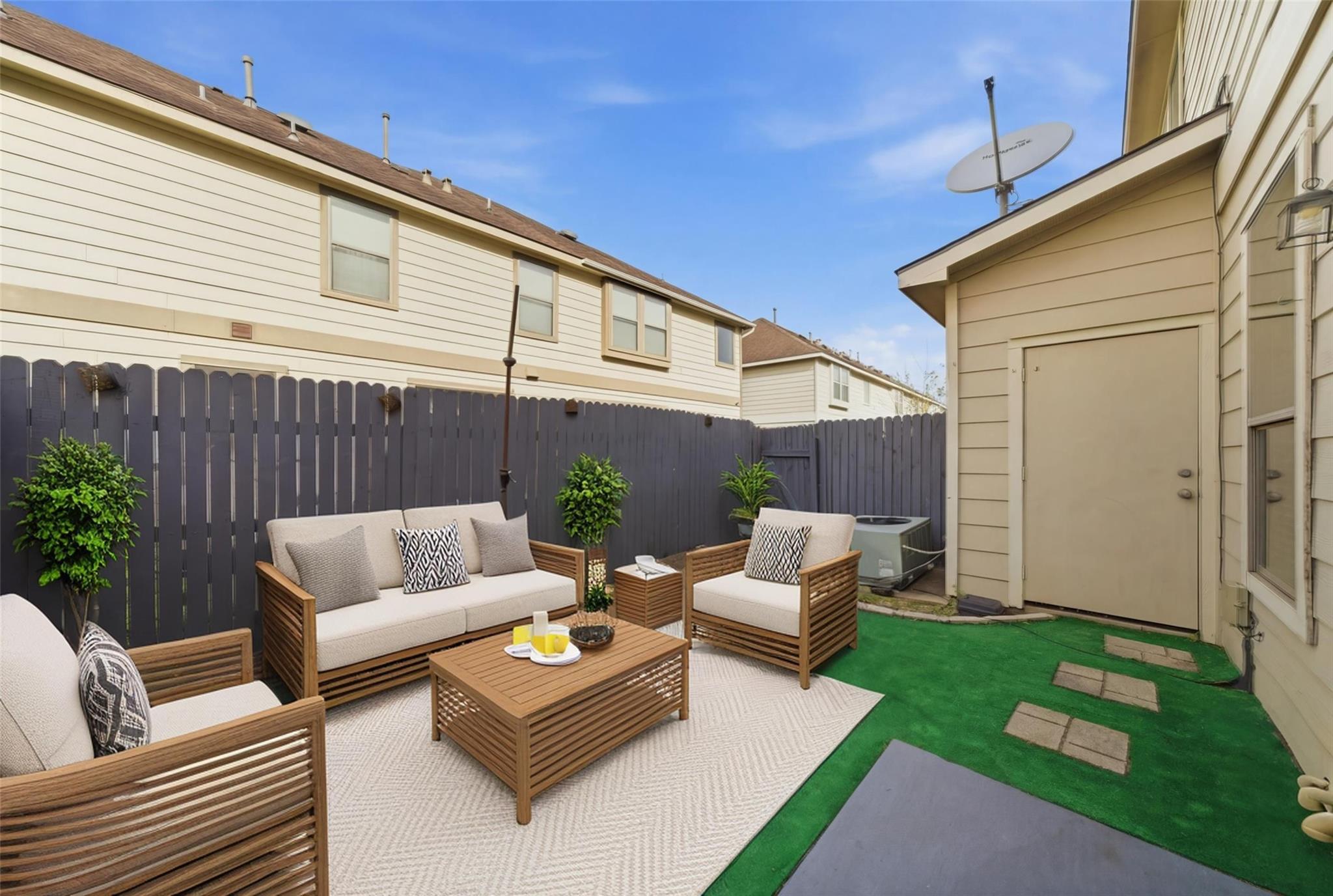 8030 Singing Sonnet Lane