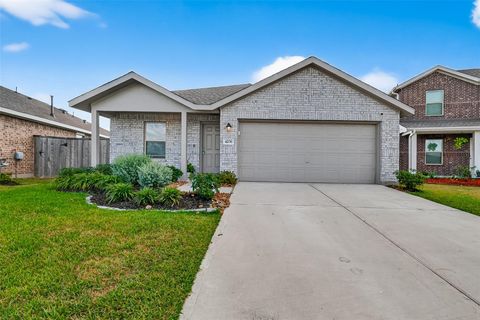 Photo of 4206 Barrington Cove Lane, Baytown, TX 77521 (MLS # 20450288)