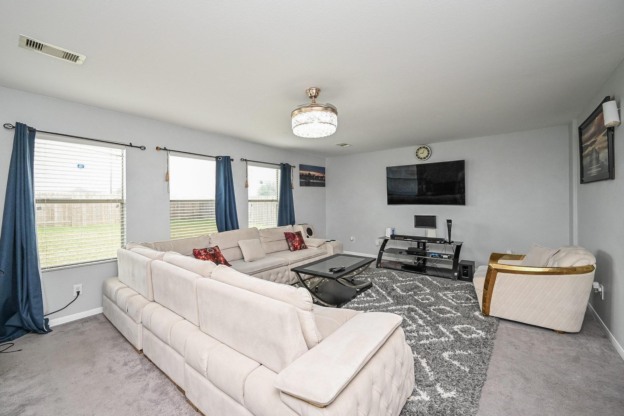 5615 Sunfall Bend Ln