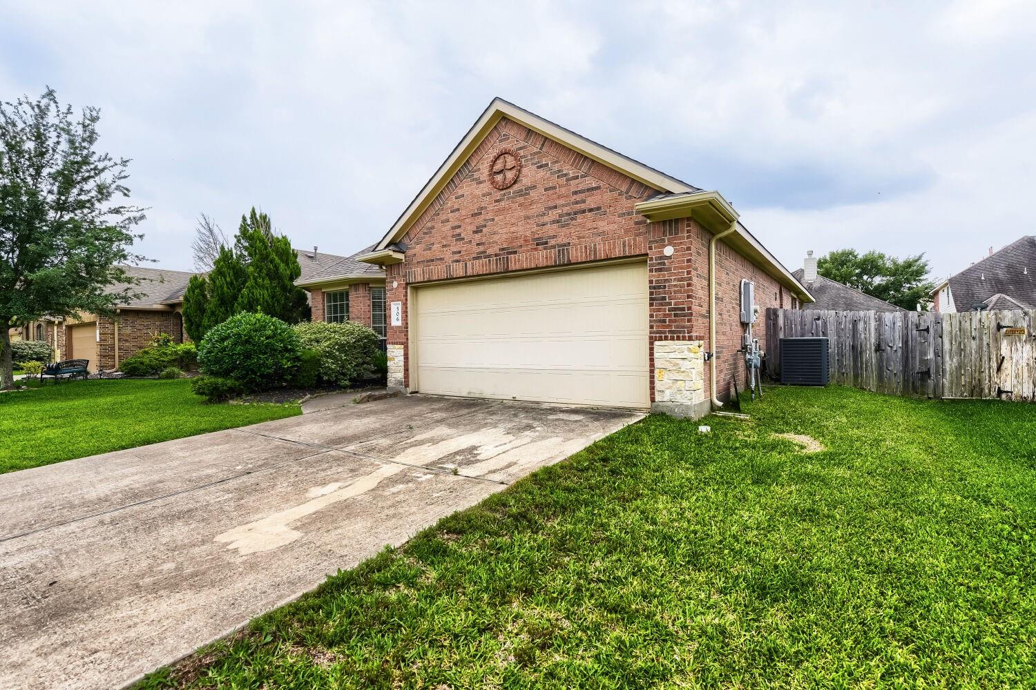 506 Carson Ridge Drive