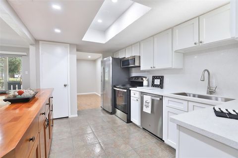 Photo of 5005 Georgi Lane #18, Houston, TX 77092 (MLS # 46739634)