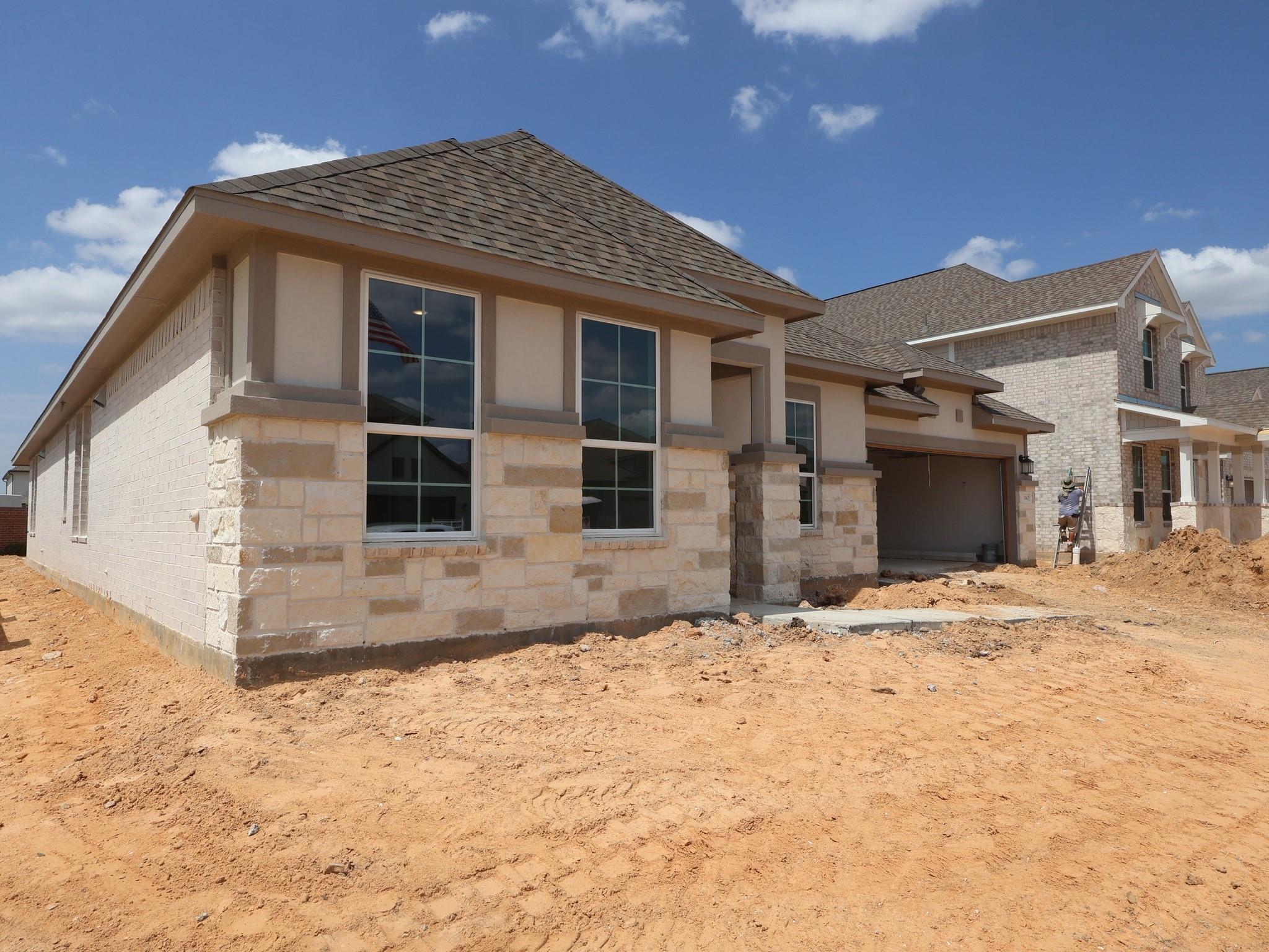 21142 Bella Coral Drive