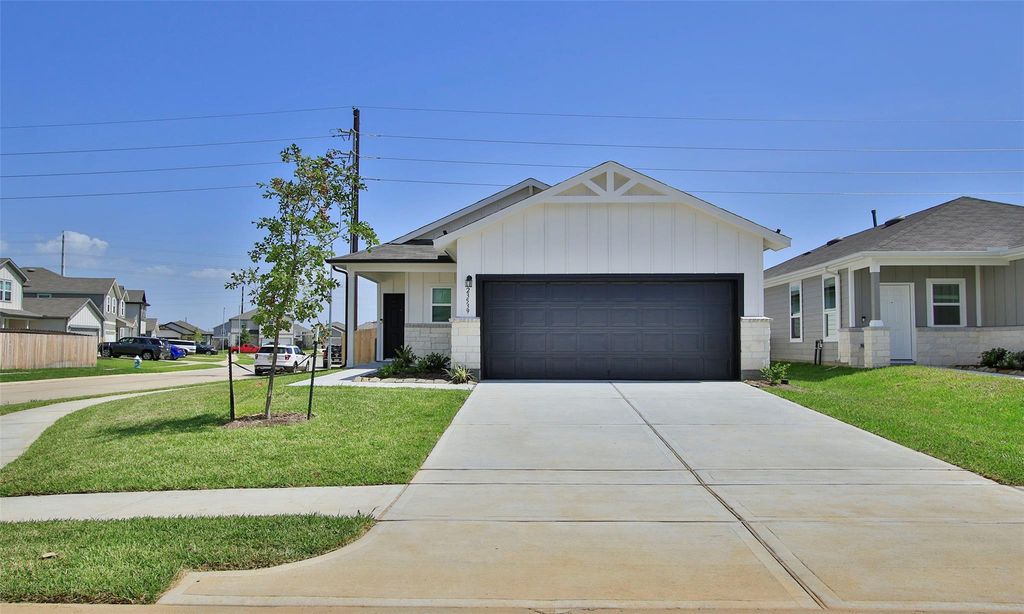 Photo of 23539 Weir Box Road, Hockley, TX 77447 (MLS # 82348847)