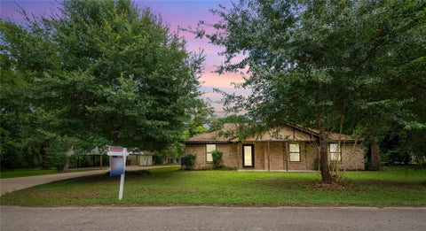 Photo of 211 Brantley Lane, Magnolia, TX 77354 (MLS # 10680852)