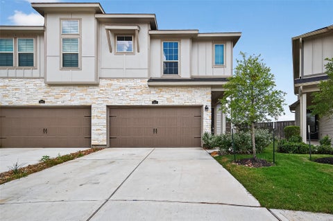 Photo of 5607 Foggy Vine Court, Fulshear, TX 77441 (MLS # 11850609)
