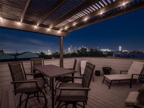 Photo of 1045 Voight Street, Houston, TX 77009 (MLS # 38381858)