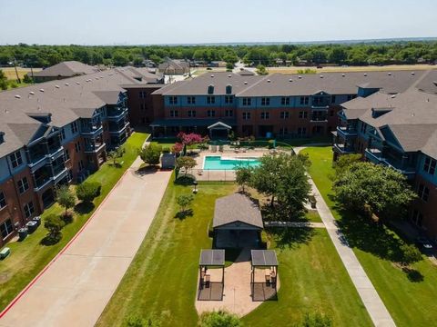 1104 S Carrier Pkwy 50 Grand Prairie TX 75051