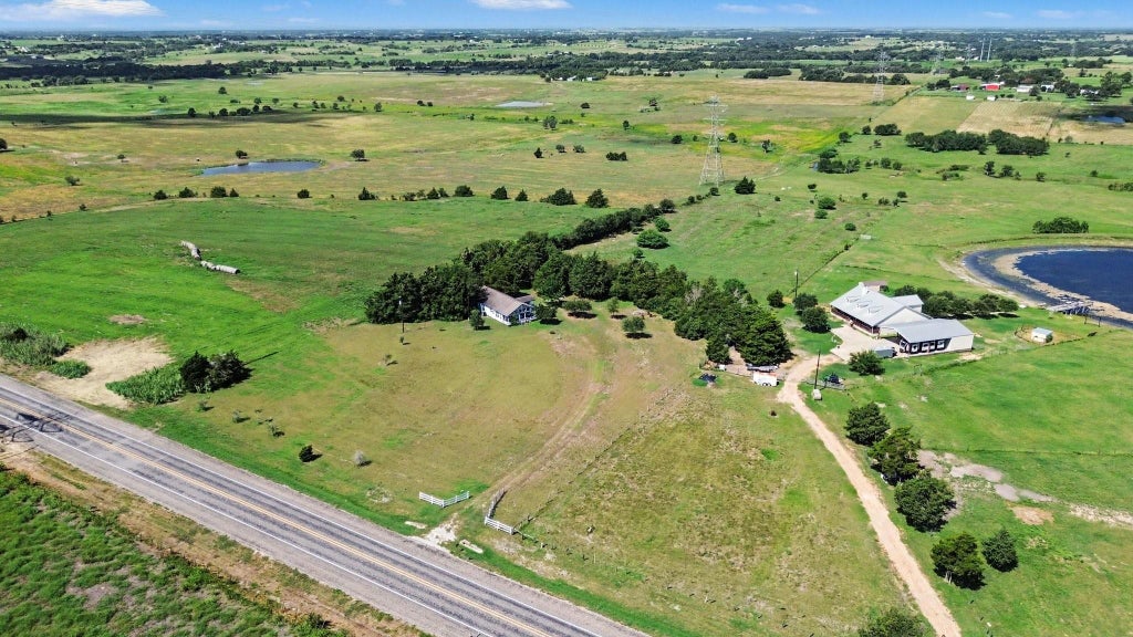 Photo of 7740 N Us Highway 77, Schulenburg, TX 78956 (MLS # 76787663)