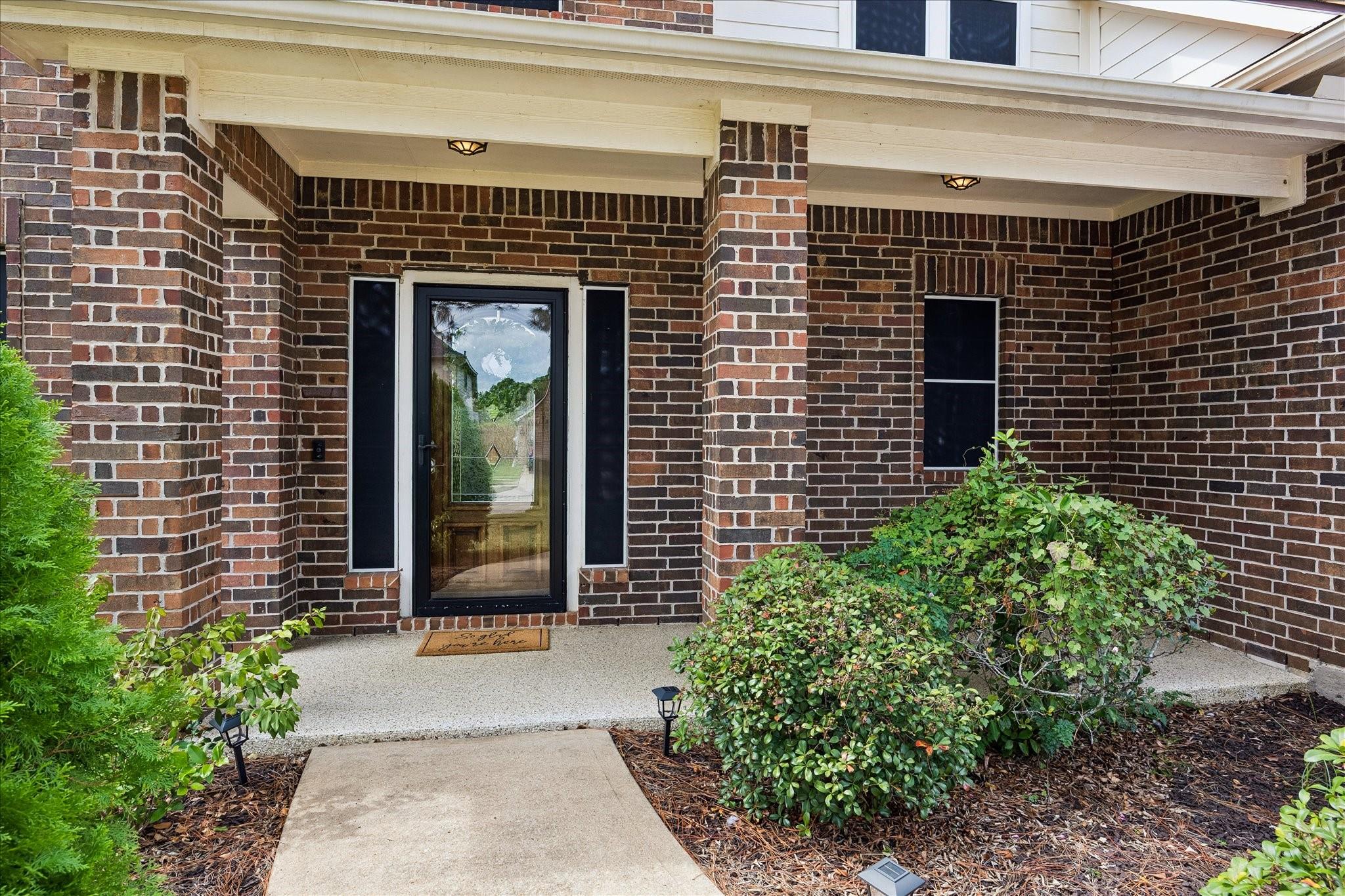 405 Laddingford Lane