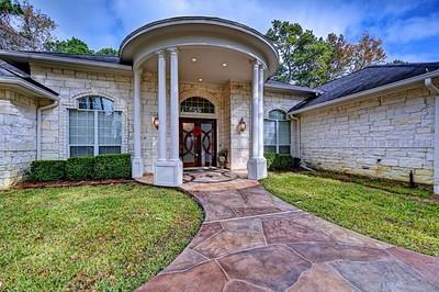 9526 Deer Path Lane