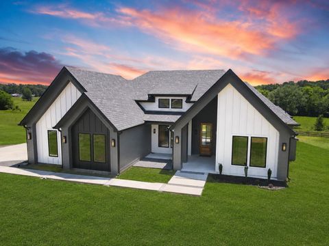 Photo of 1000 Denson Allen Rd RD, Coldspring, TX 77331 (MLS # 48454520)