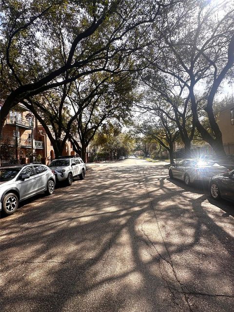 Tiny photo for 2700 Revere Street #101, Houston, TX 77098 (MLS # 91634984)