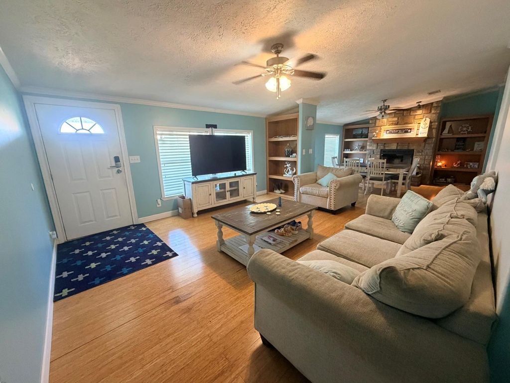 Photo of 5440 Mechanic Street, Sabine Pass, TX 77655 (MLS # 88222215)